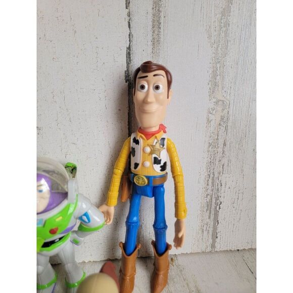Toy Story play set Bullseye buzz Lightyear Woody toy figure - Picture 3 of 15